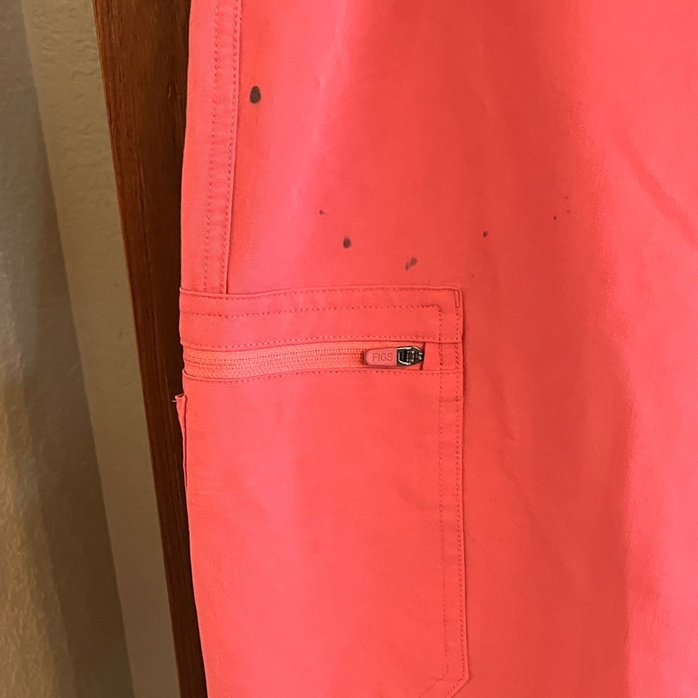 Figs Women's Pulmonary Pink Cargo Scrub Pants - Picture 4 of 9